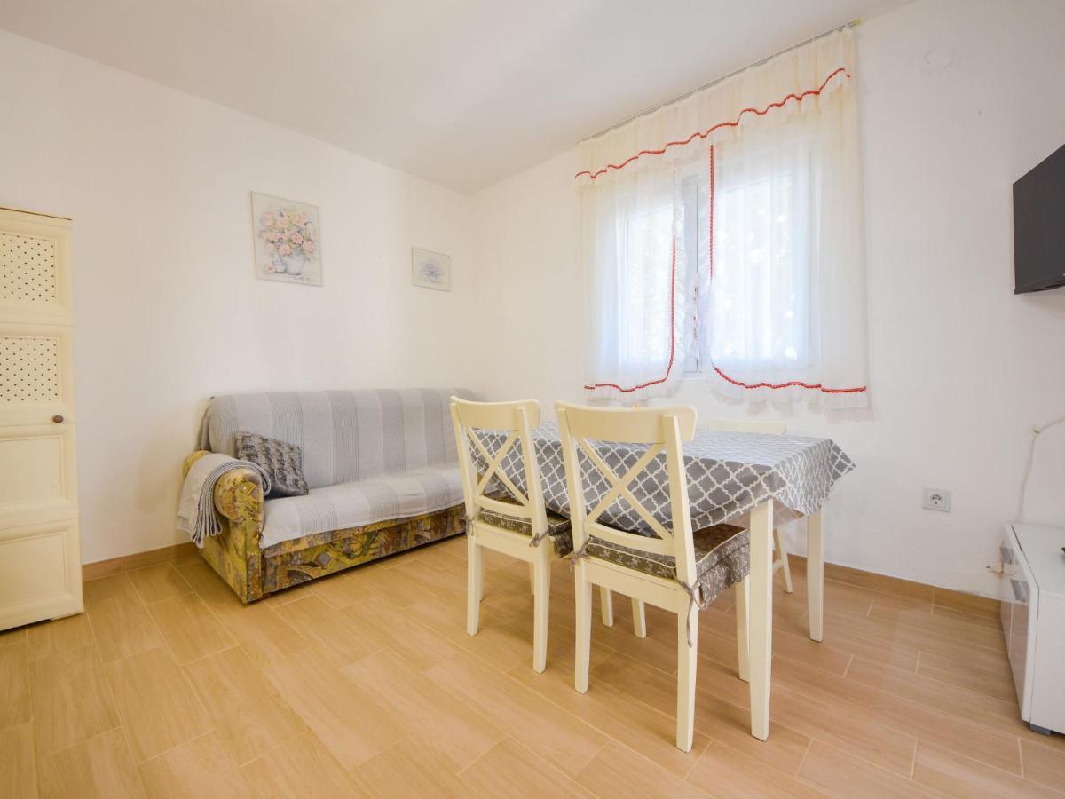 Apartment Vukic-5 By Interhome Starigrad Paklenica Luaran gambar